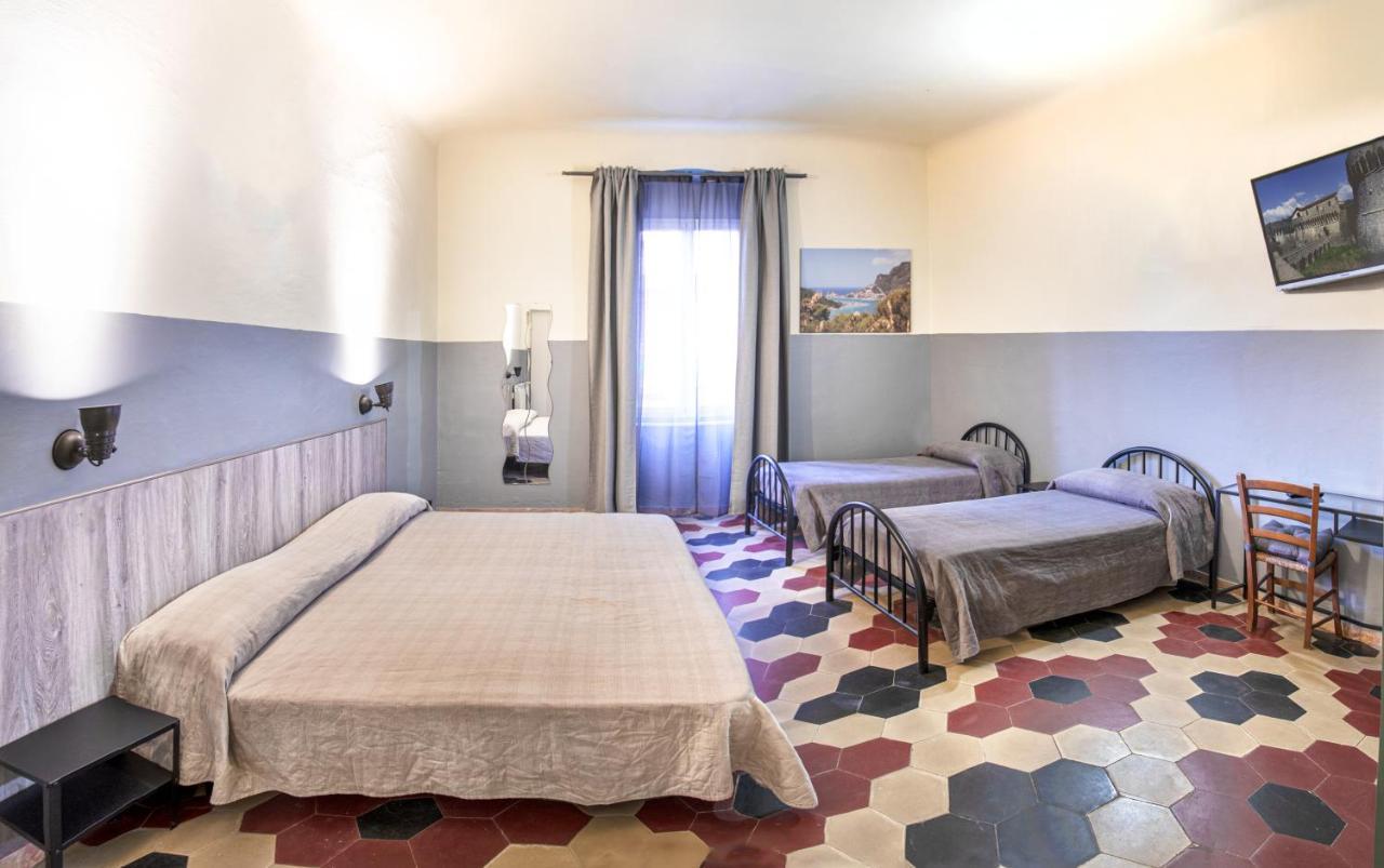 Albergo La Villetta Sarzana Exterior photo